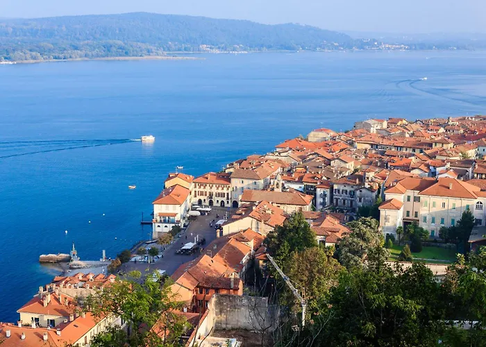 Rooftop On View - Happy Apartmán Stresa