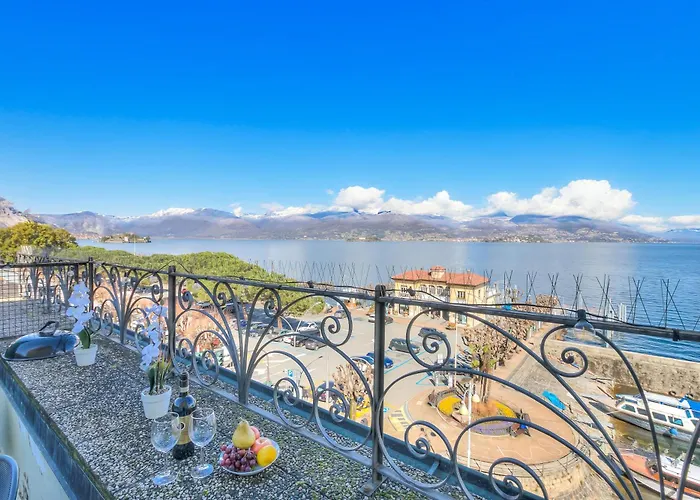 Rooftop On View - Happy Stresa